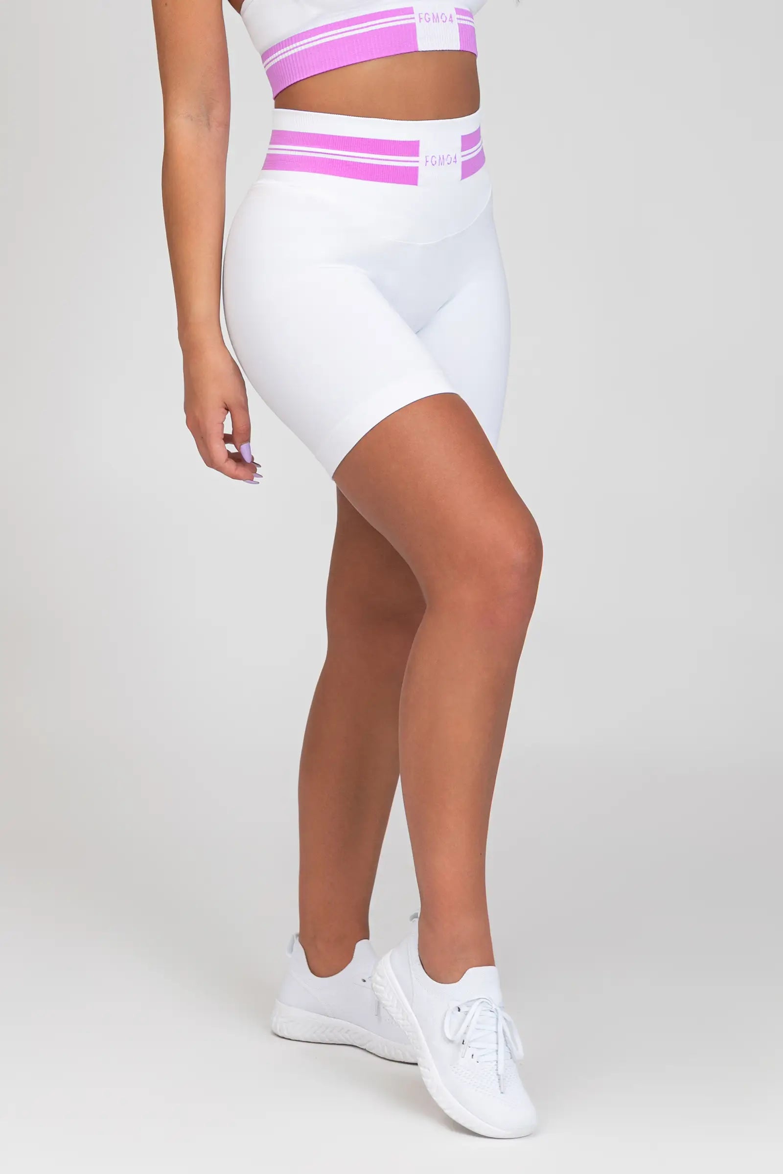 Shorts sportivi con tecnologia FIR push up con arricciatura Ikona Bianco e Rosa Ortensia - FGM04 - LEGGINGS ANTICELLULITE - fgm04