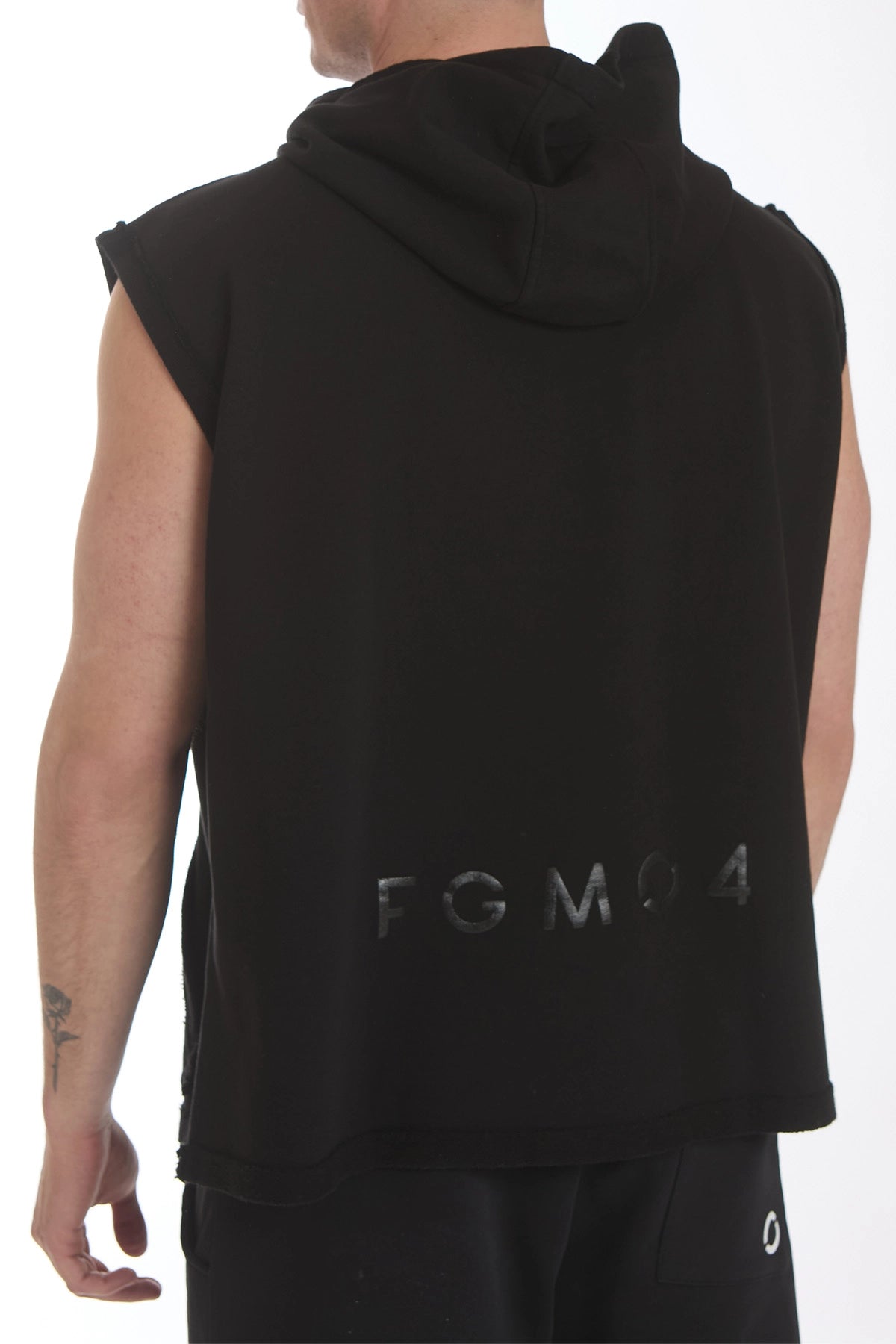 Smanicato Uomo Ikonic Con Cappuccio Nero - FGM04 - Linea Ikonic Uomo - fgm04