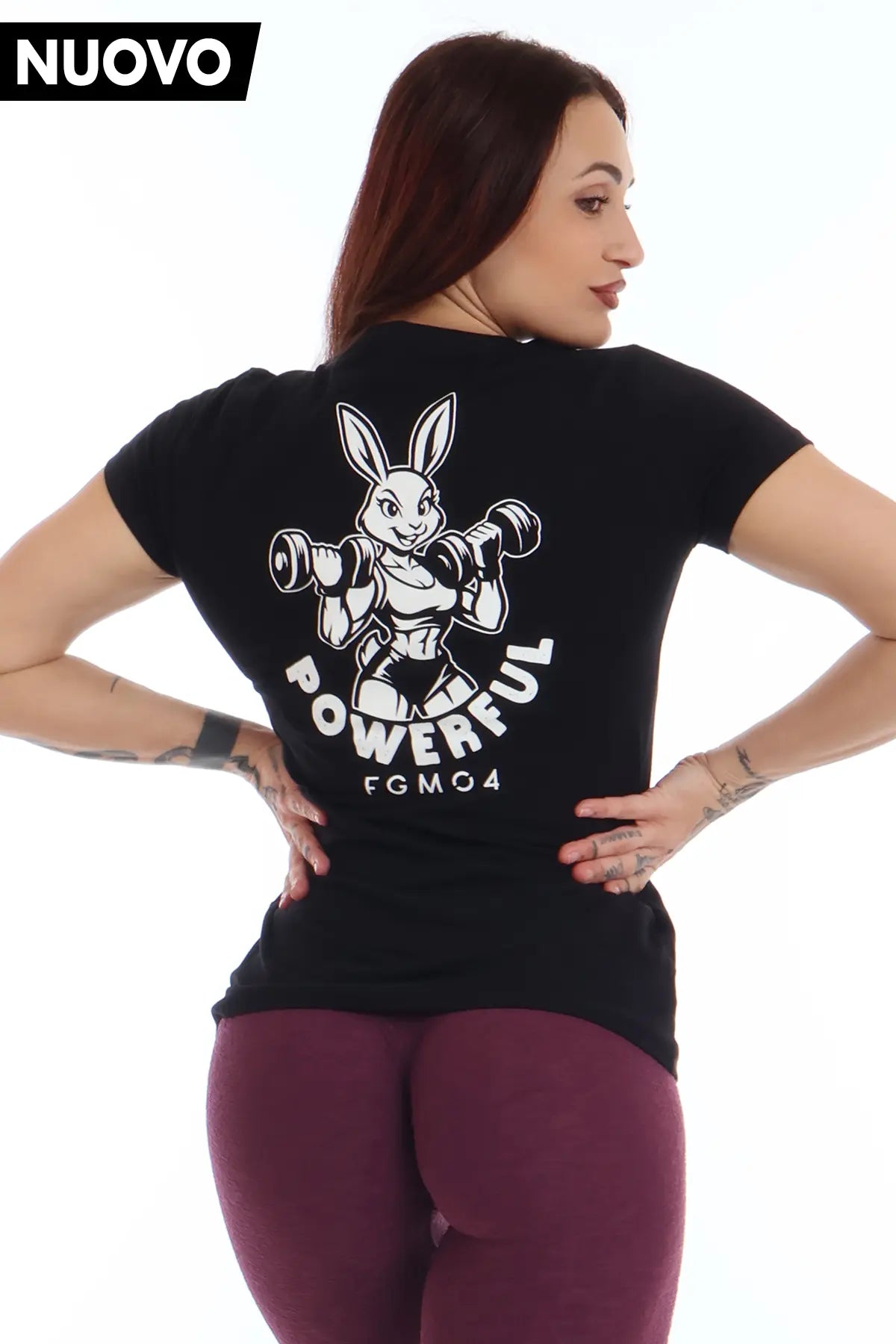 t-shirt-power-bunny-nero-cover_01441db3-71f3-4db0-9dcc-84ae04c08cc7.webp