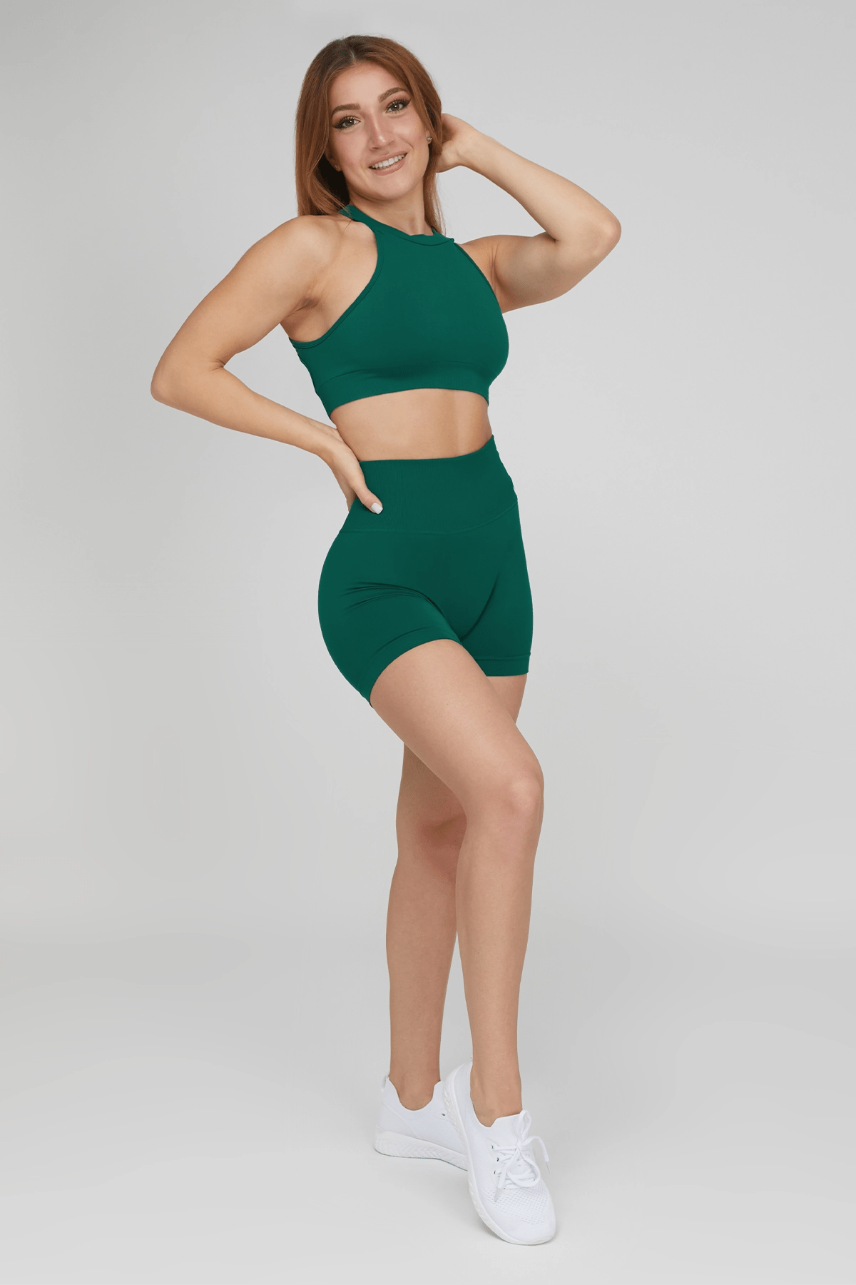 Top sportivo con schiena scoperta scollo all’americana Olimpia Verde Giada - FGM04 - Maglie e Top - fgm04