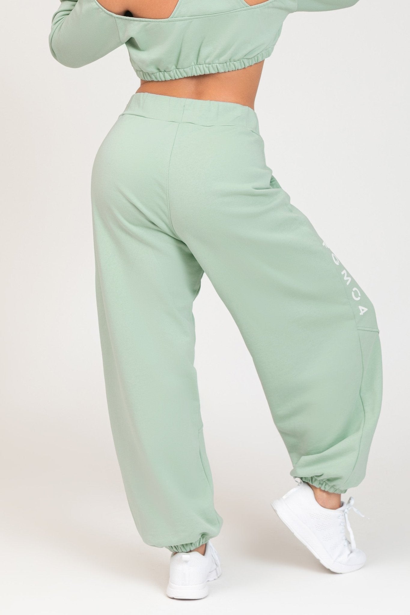 Pantalone Jogger Oversize Jasmine Donna Verde Menta - FGM04 - Linea Ikonic - fgm04