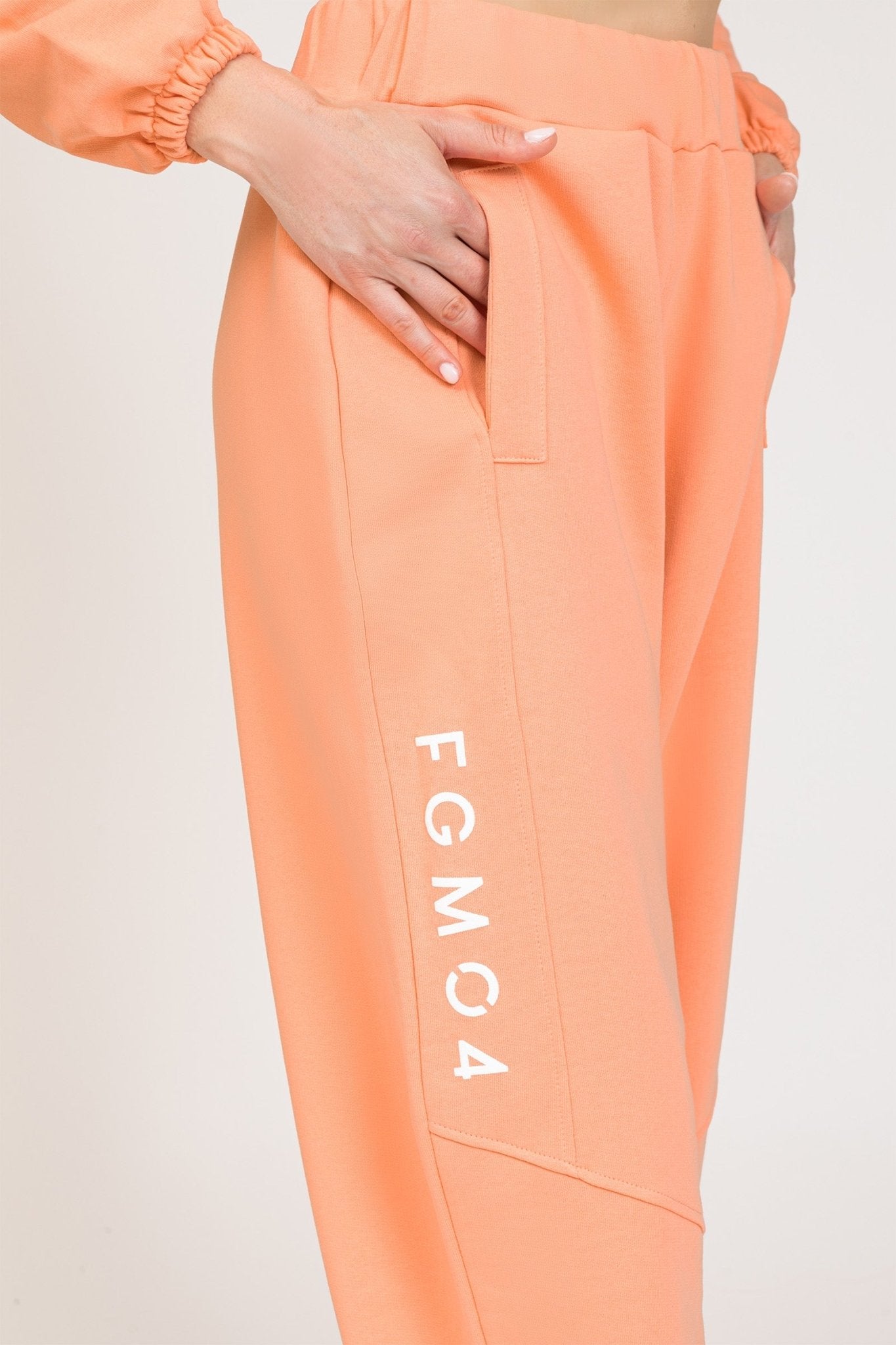 Pantaloni della tuta sportivi donna in cotone baggy Pantalone Jogger Oversize Jasmine Donna Pesca - FGM04 - Linea Ikonic - fgm04