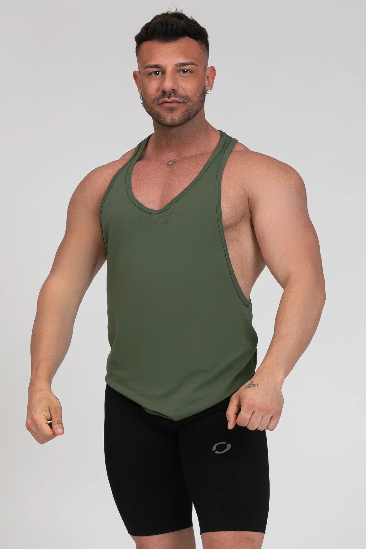 Abbigliamento sportivo tecnico palestra canotta traspirante anti odore Stringer Verde Militare - FGM04 - Linea Ikonic Uomo - fgm04
