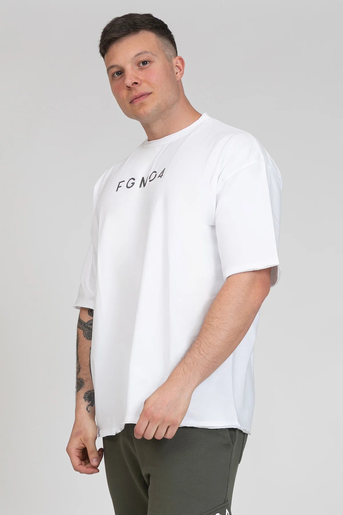 Maglia sportiva t-shirt in cotone oversize unisex WorkOut Extra Large Uomo Bianco - FGM04 - Linea Ikonic Uomo - fgm04