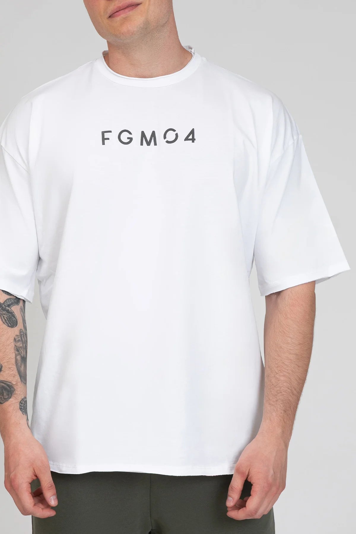 Maglia sportiva t-shirt in cotone oversize unisex WorkOut Extra Large Uomo Bianco - FGM04 - Linea Ikonic Uomo - fgm04
