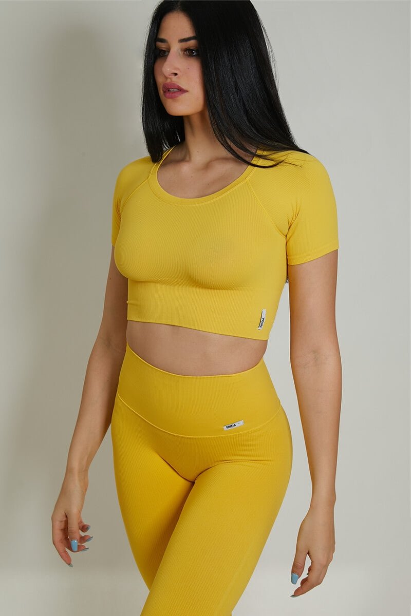 Maglia sportiva cropped seamless con maniche corte Bolero CALIPSO Amarillo Costine - FGM04 - Maglie e Top - fgm04