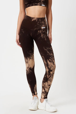 Leggings sportivi con tecnologia FIR push up con arricciatura Tie-die batik Elements Terra Beige Marrone - FGM04 - LEGGINGS ANTICELLULITE - fgm04